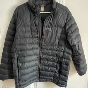 Mountain Hardware puffy!